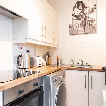 The Waterside 2 Apartment *